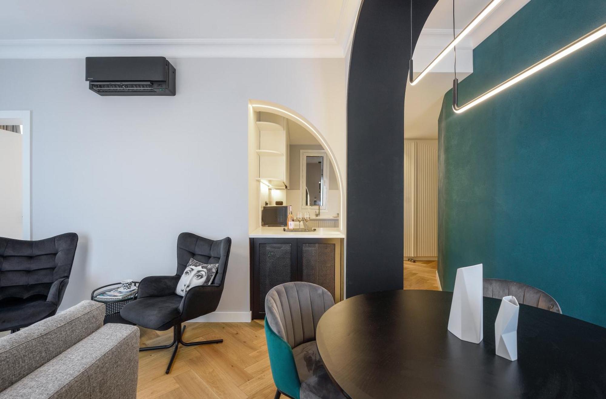 King Apartment Thessaloniki By Luxlikehome Saloniki Zewnętrze zdjęcie